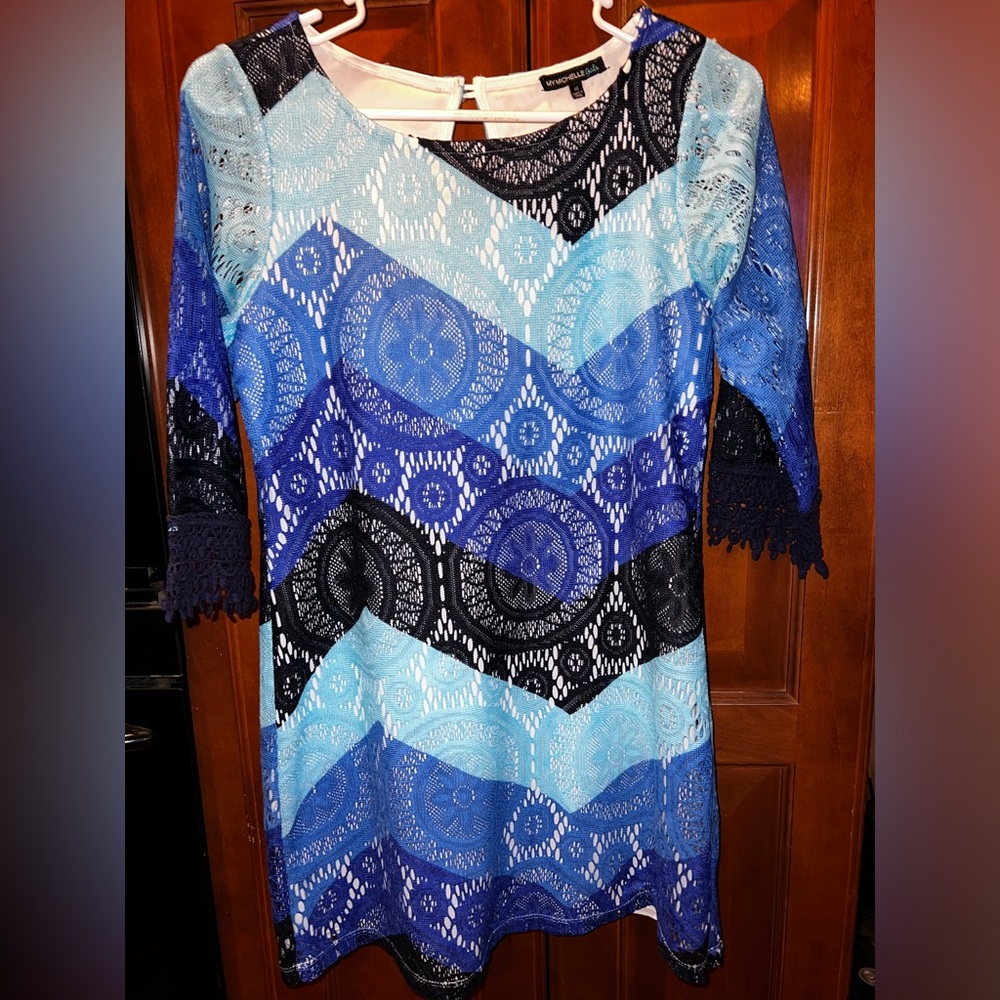 Super cute light weight girls dress